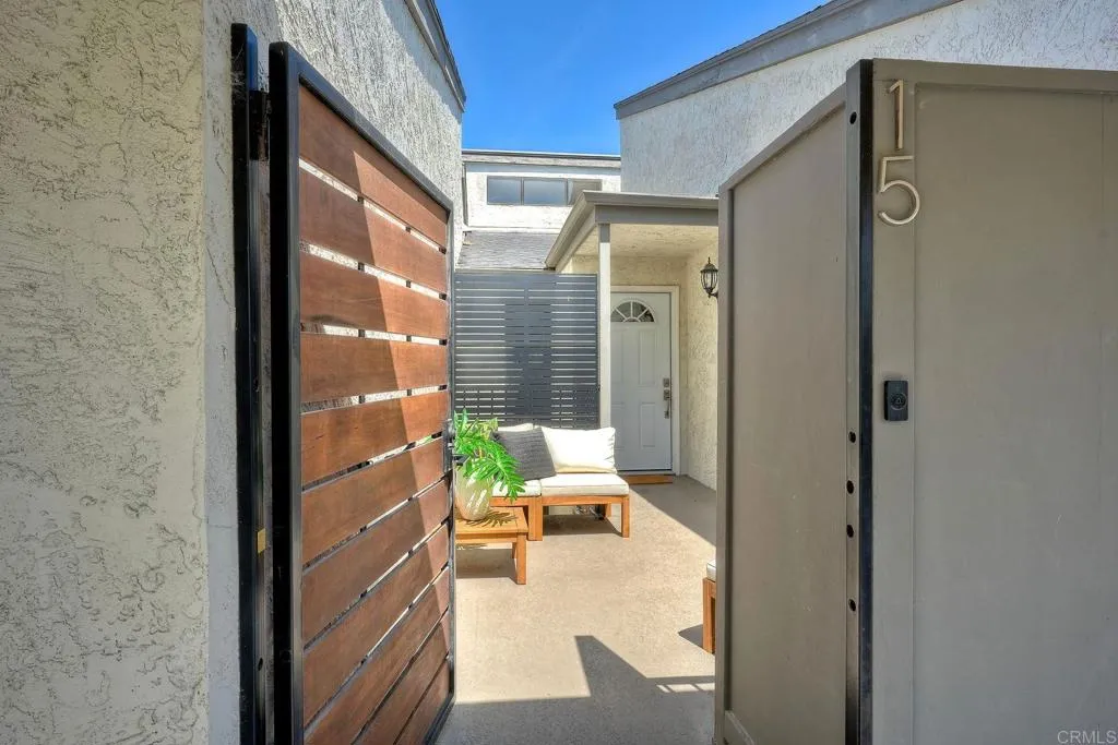 https://cdn.realtyfeed.com/cdn/127/306800932/dcf021dbfed14500a4aaf4428eab0933.webp