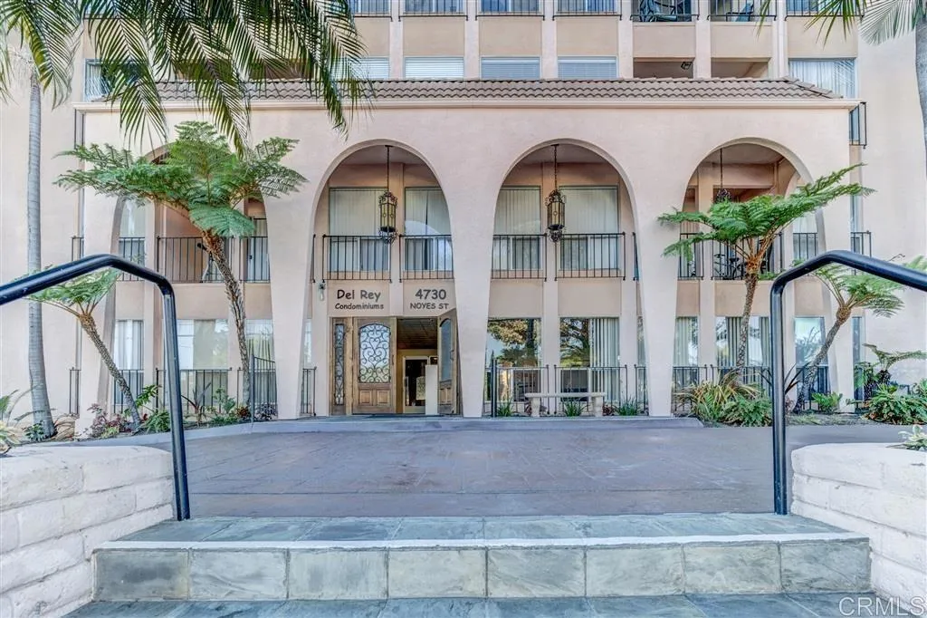 4730 Noyes Street Unit 111, San Diego, CA 92109 - Main photo, San Diego, CA