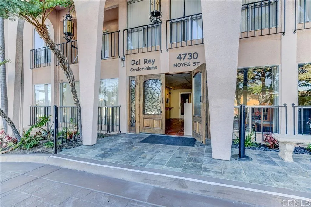 4730 Noyes Street Unit 111, San Diego, CA 92109 - Photo 2 of 17, San Diego, CA