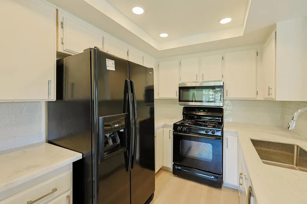 707 Brookstone Road Unit 204, Chula Vista, CA 91913 - Photo 5 of 34, Chula Vista, CA