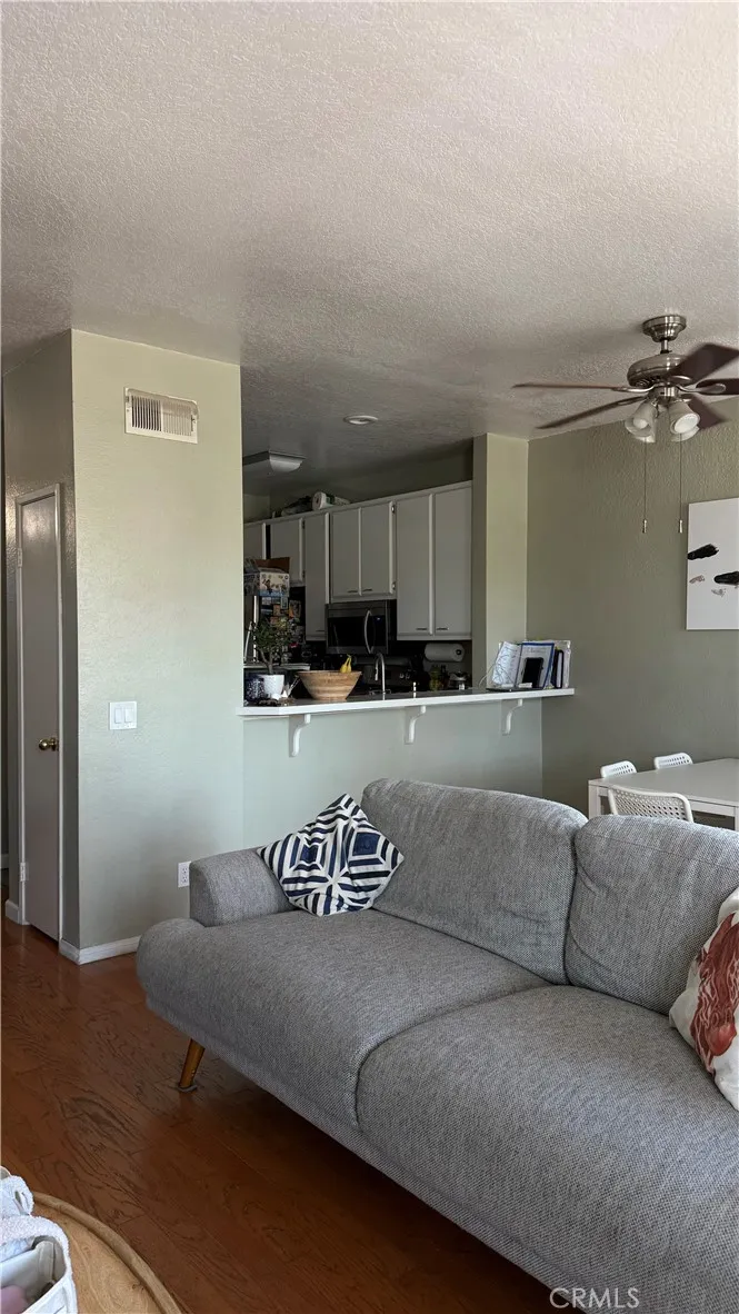 Photo #8: SW26184732 Listing: Photo #8