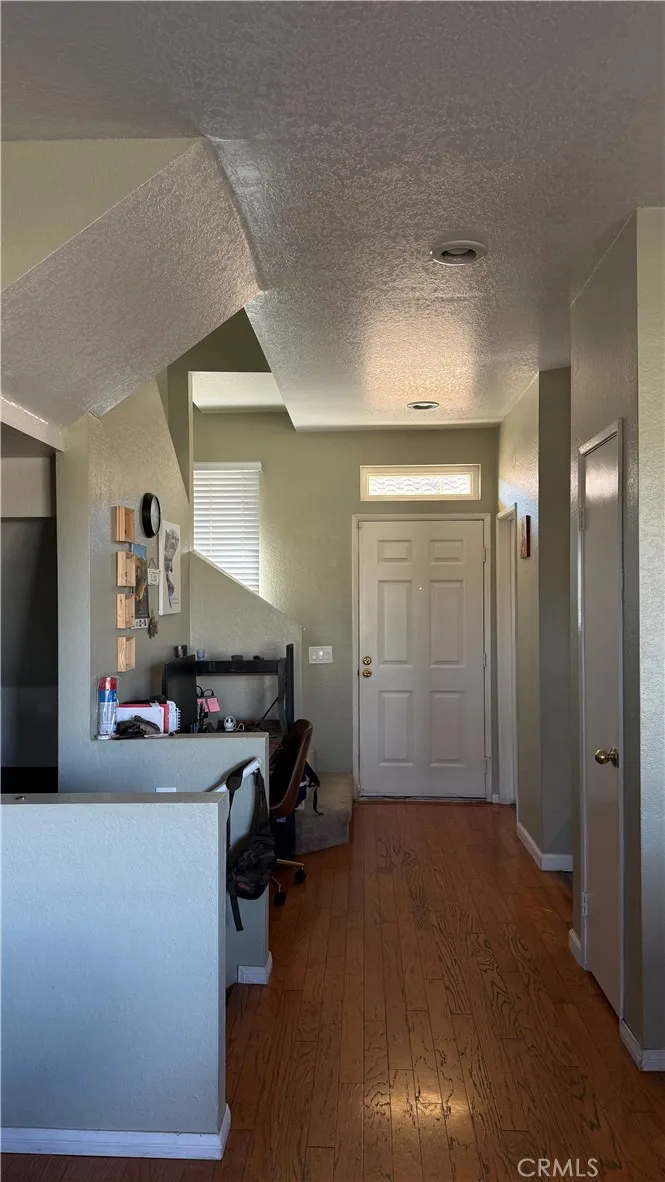 Photo #7: SW26184732 Listing: Photo #7