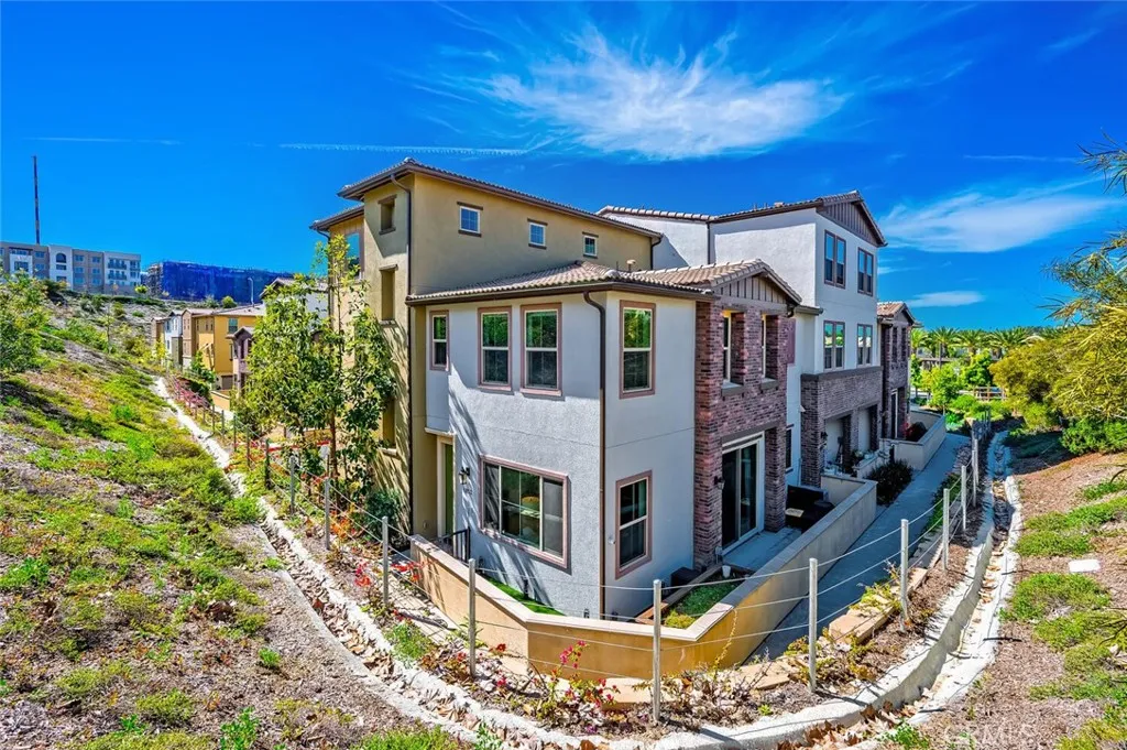 1852 Red Willow, Oceanside, CA 92056 - Main photo, Oceanside, CA