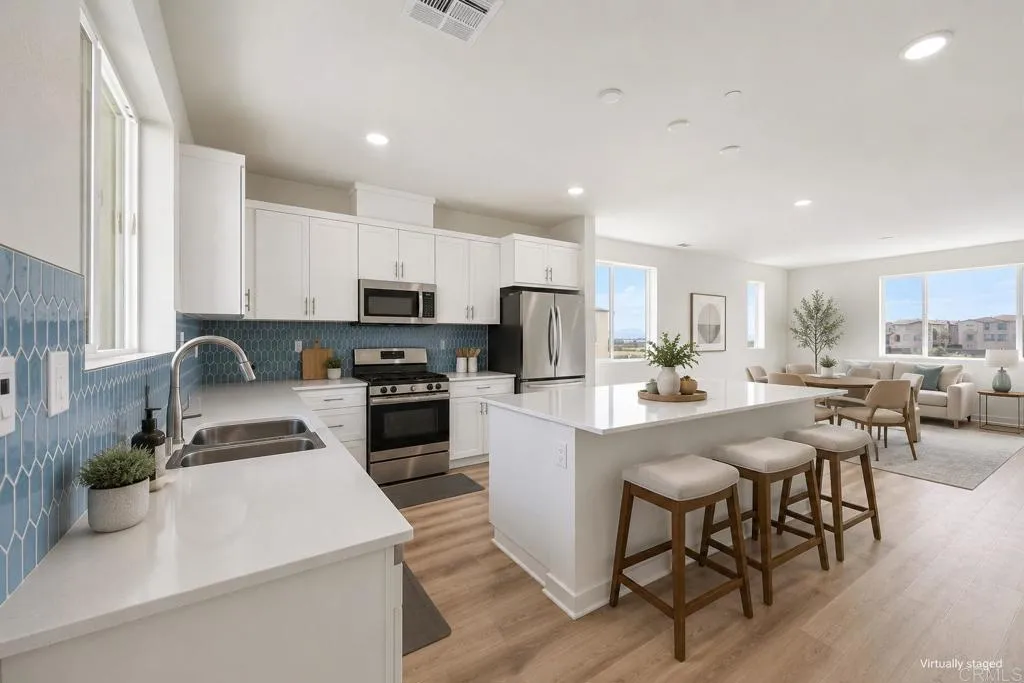 5310 Seacliff Place Unit 13, San Diego, CA 92154 - Photo 4 of 39, San Diego, CA