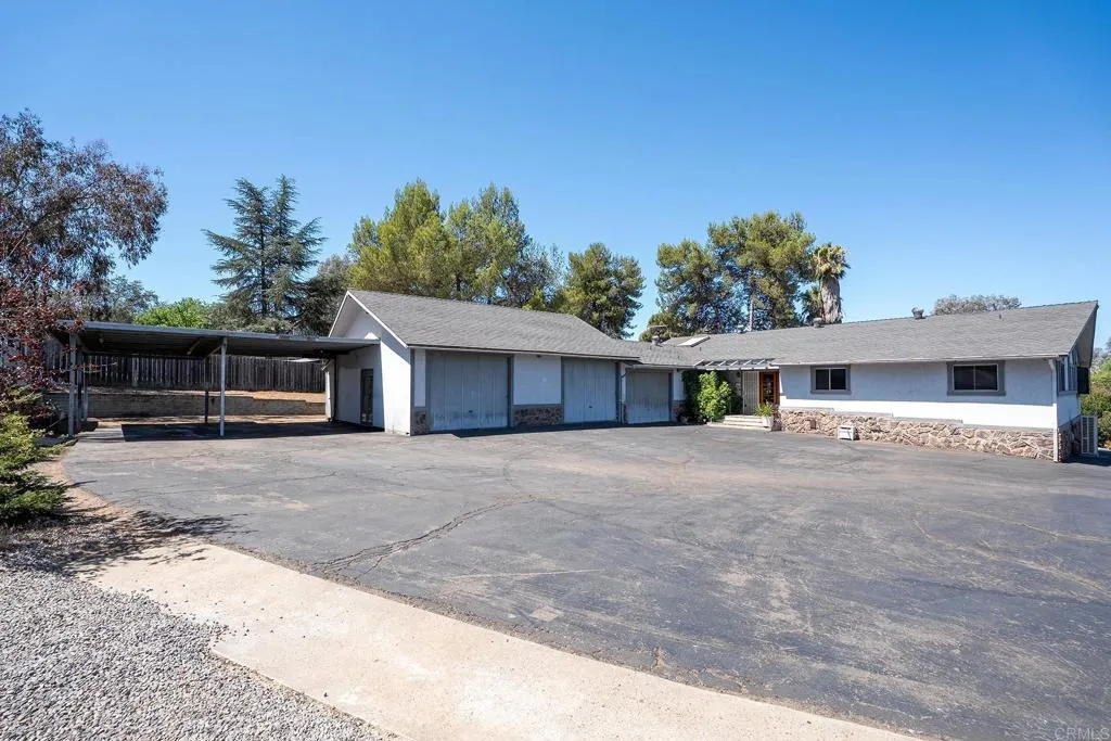 2425 Denova Dr, Alpine, CA 91901 - Main photo, Alpine, CA