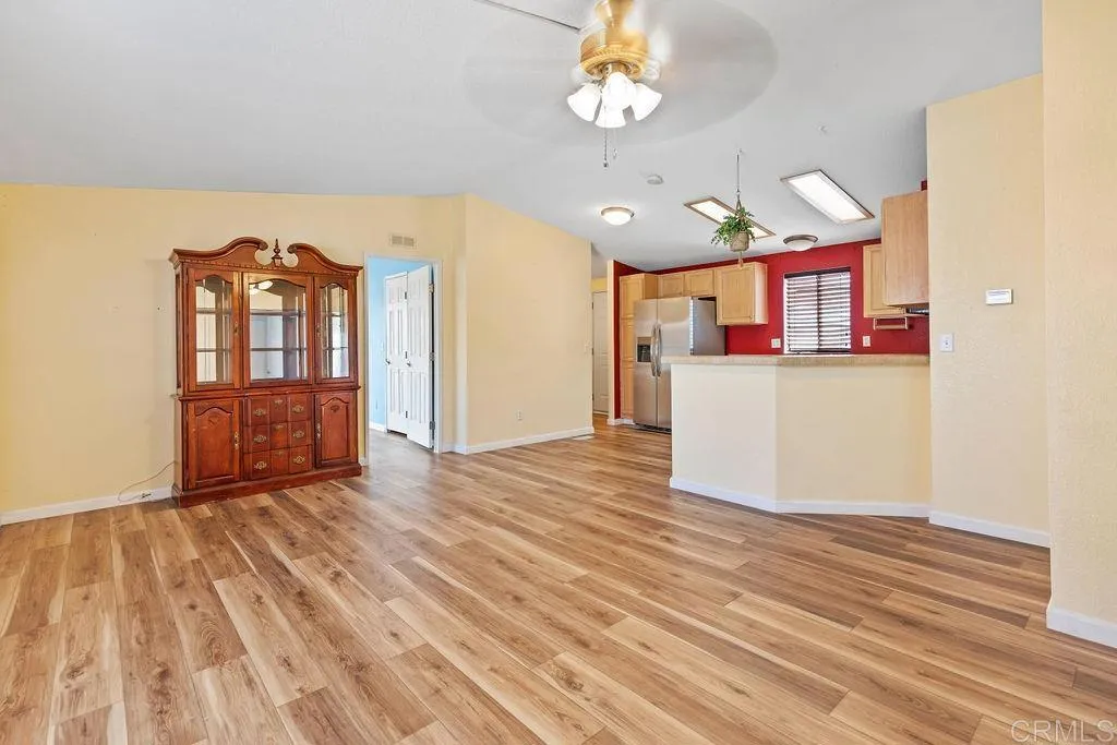 https://cdn.realtyfeed.com/cdn/127/306801116/029ee7c4c7b98ce11f8403527bf1d18d.webp