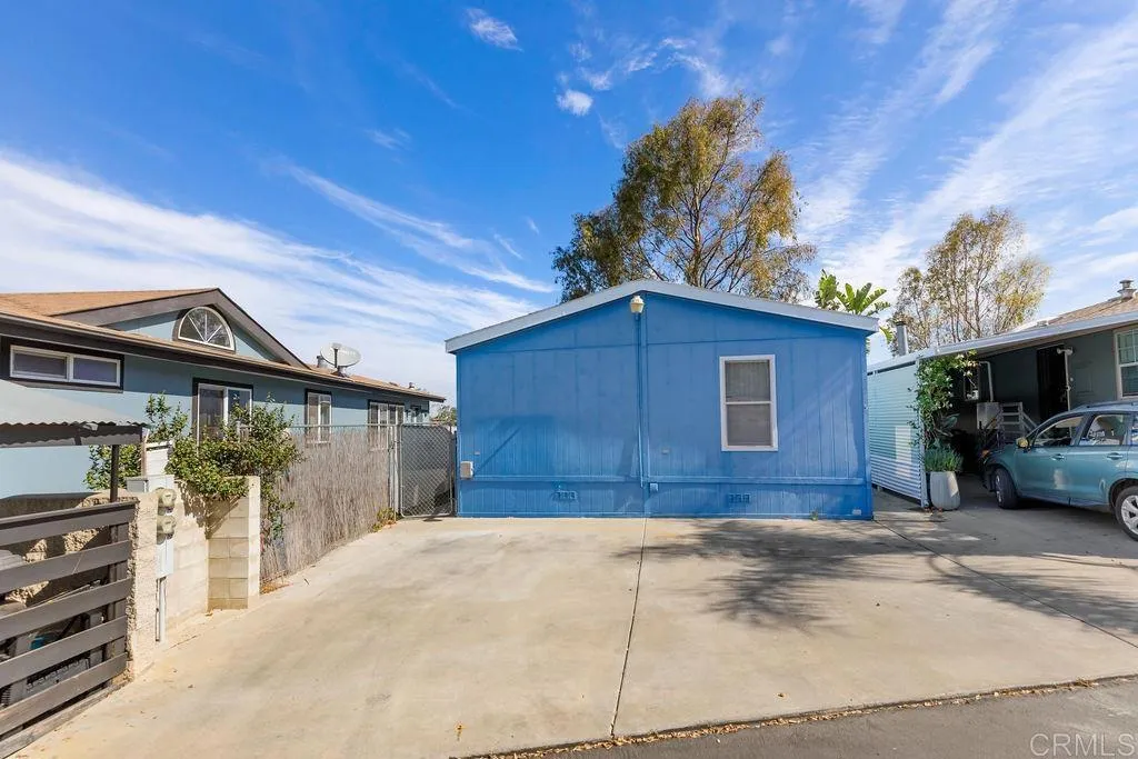 https://cdn.realtyfeed.com/cdn/127/306801116/02f83512a7bfc7b22239aebee88c3904.webp