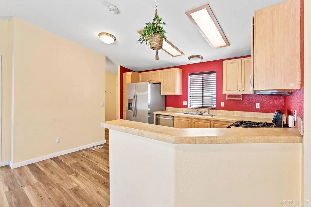 300 Thornton Dr Unit 5, El Cajon, CA 92021 - Photo 5 of 39, El Cajon, CA