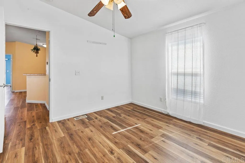 https://cdn.realtyfeed.com/cdn/127/306801116/3db237996c503a38c48068bd87ce94e7.webp