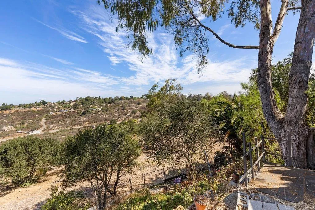 https://cdn.realtyfeed.com/cdn/127/306801116/5cd6fb3cbfe1362e1d82949f0e1aeb0d.webp