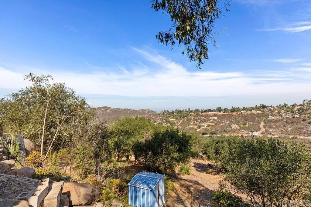 https://cdn.realtyfeed.com/cdn/127/306801116/b554eb8a8c952bcf4434ebf32a8311d9.webp