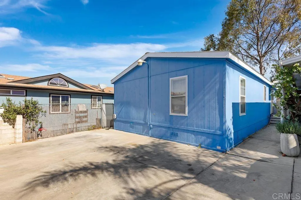 https://cdn.realtyfeed.com/cdn/127/306801116/b95fe68b55d0580d2a511c5ce762171c.webp