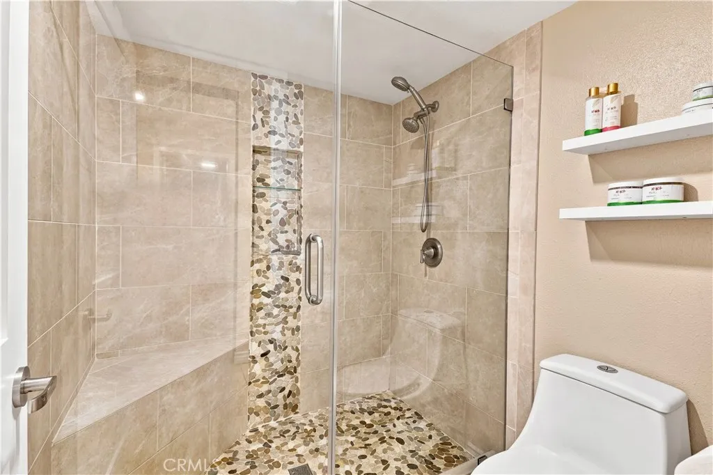 https://cdn.realtyfeed.com/cdn/127/306801296/ffb9806a3b04d8a6a0a7eea23ec87e9b.webp
