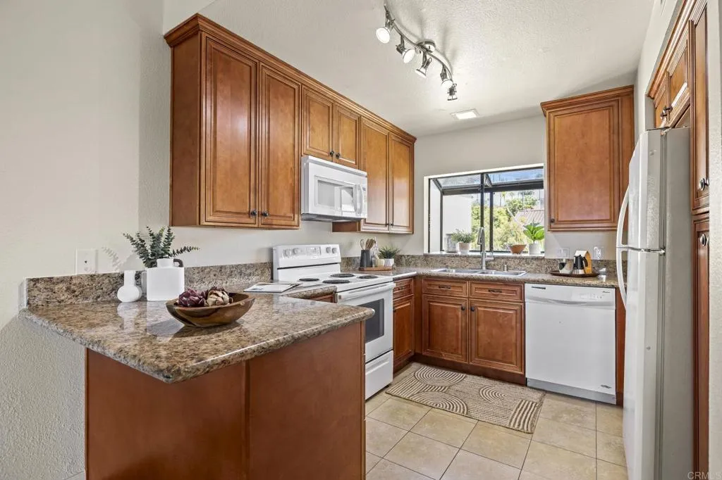 https://cdn.realtyfeed.com/cdn/127/306801450/879f27a8caf5639e7c31ff08f4602b45.webp