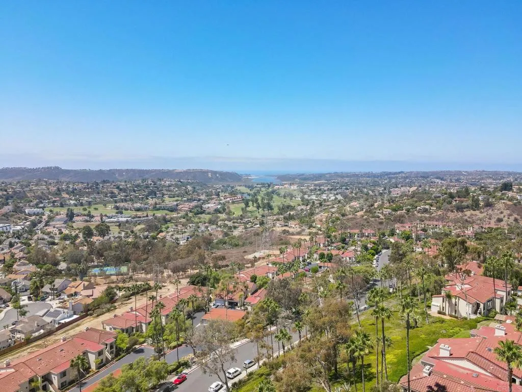 https://cdn.realtyfeed.com/cdn/127/306801450/8d158d6eb5ab78a335913ea849fc18de.webp