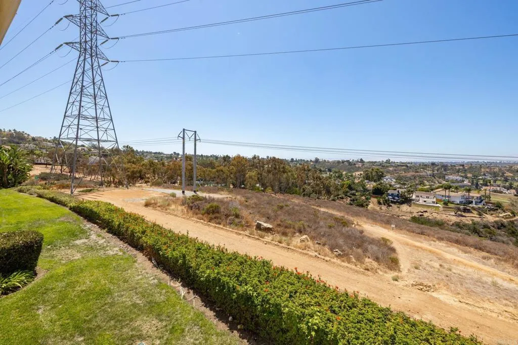 https://cdn.realtyfeed.com/cdn/127/306801450/dbc803ec505caee47270ddca6745d6a3.webp