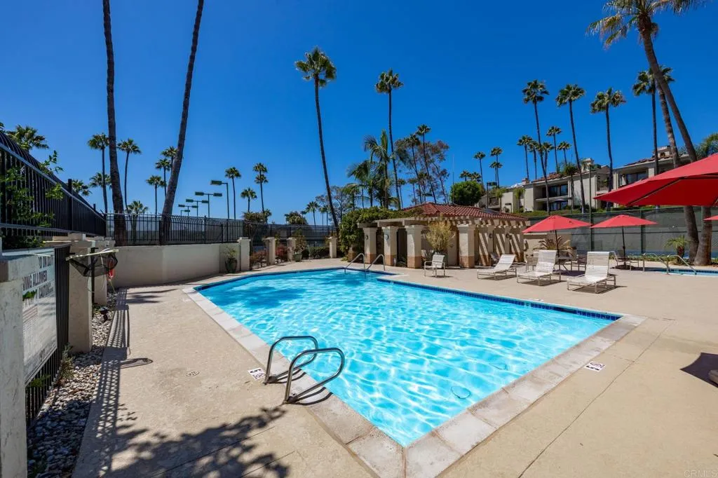https://cdn.realtyfeed.com/cdn/127/306801450/f56effd970d9601017dd9918f5eb3fdb.webp