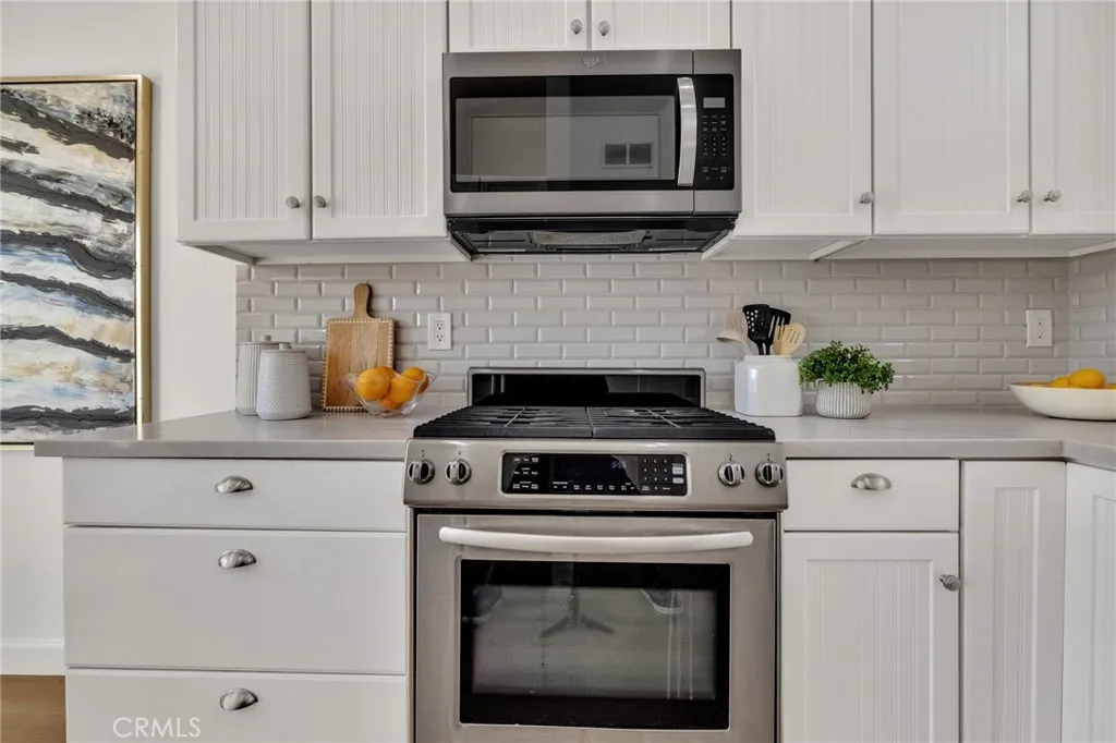 https://cdn.realtyfeed.com/cdn/127/306801483/6d009c420bd65540714198515767e3bc.webp