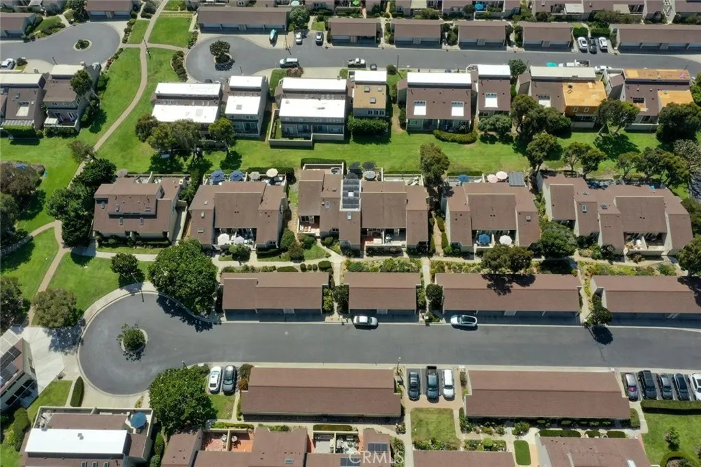 https://cdn.realtyfeed.com/cdn/127/306801483/83dfa825f0410ee4eb57b79e57879c17.webp