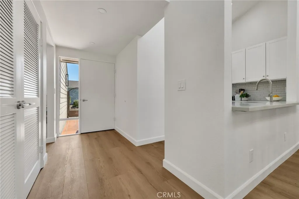 https://cdn.realtyfeed.com/cdn/127/306801483/8c499f5783b206d7a5b124fa1a01db2c.webp