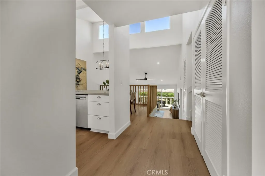https://cdn.realtyfeed.com/cdn/127/306801483/fdc711ba8493404e485dc038b691a961.webp