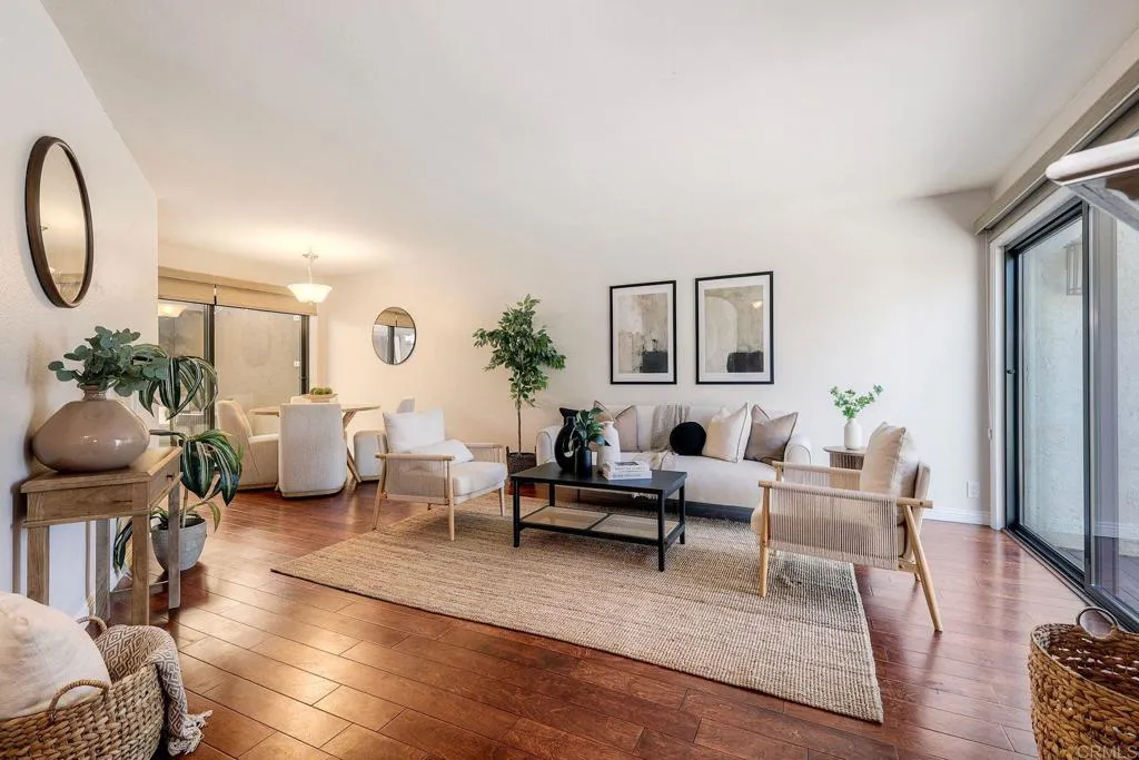 2232 Caminito Pajarito Unit 114, San Diego, CA 92107 - Photo 4 of 50, San Diego, CA