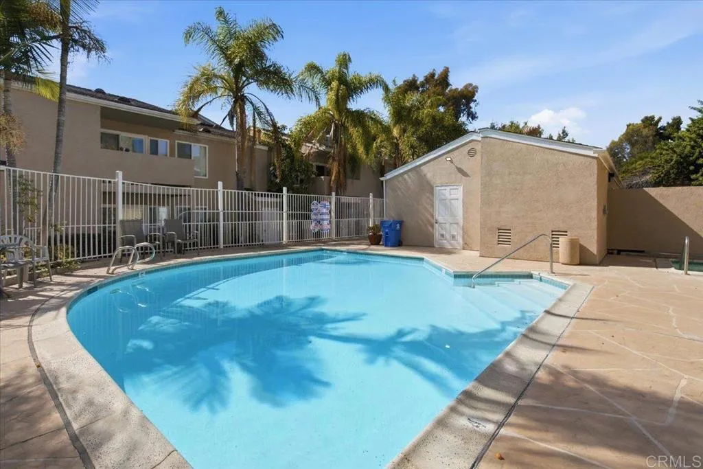 https://cdn.realtyfeed.com/cdn/127/306801532/ebee7aecbdb7a91bbad366edb7dcea7c.webp