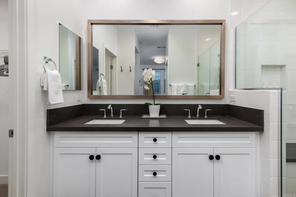 https://cdn.realtyfeed.com/cdn/127/306801539/dcb58c627197523e79c1ac4b40736f21.webp