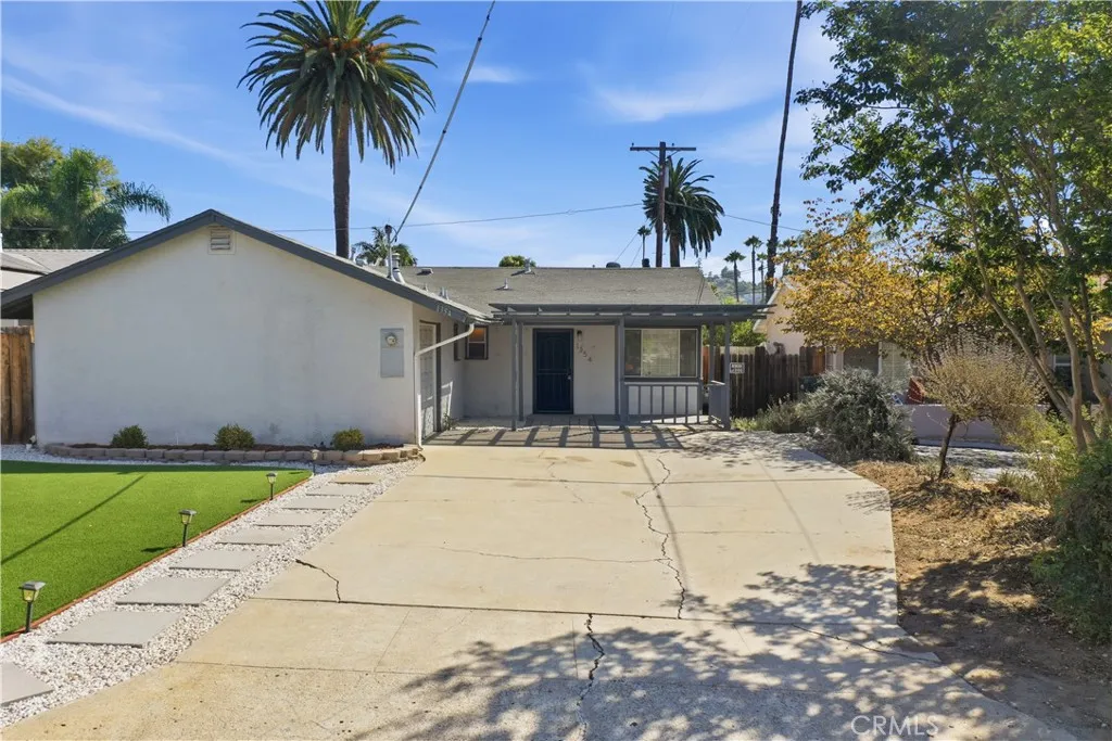 1354 S Maple, Escondido, CA 92025 - Main photo, Escondido, CA