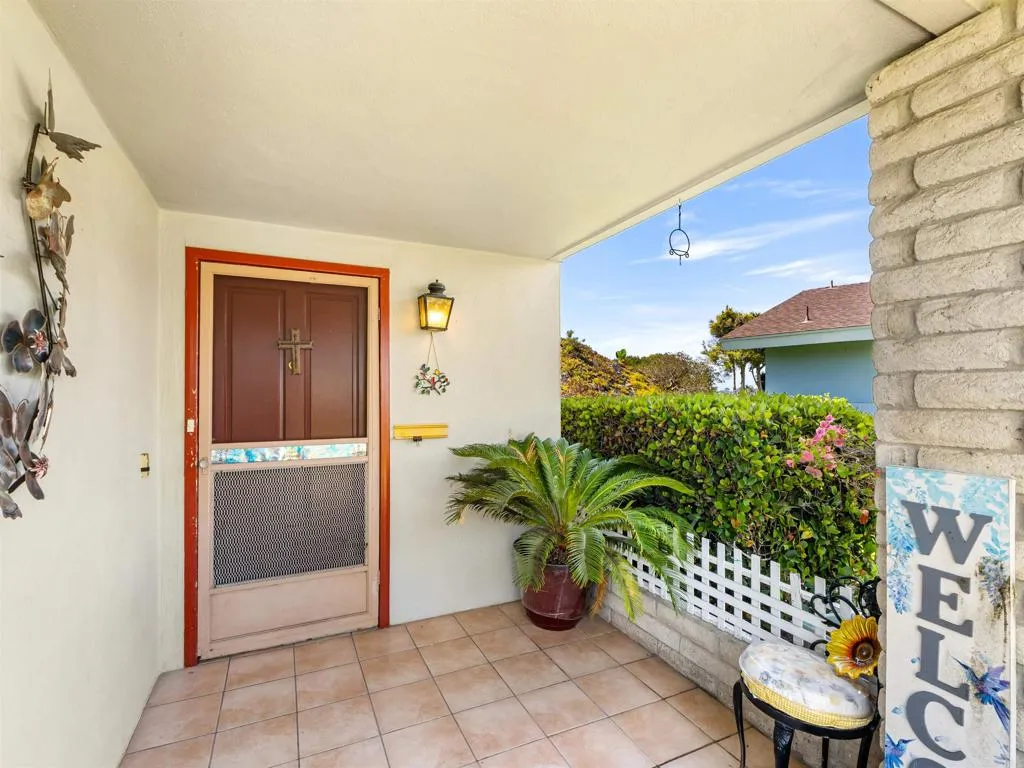 3615 Vista Bella Unit 16, Oceanside, CA 92057 - Photo 3 of 39, Oceanside, CA