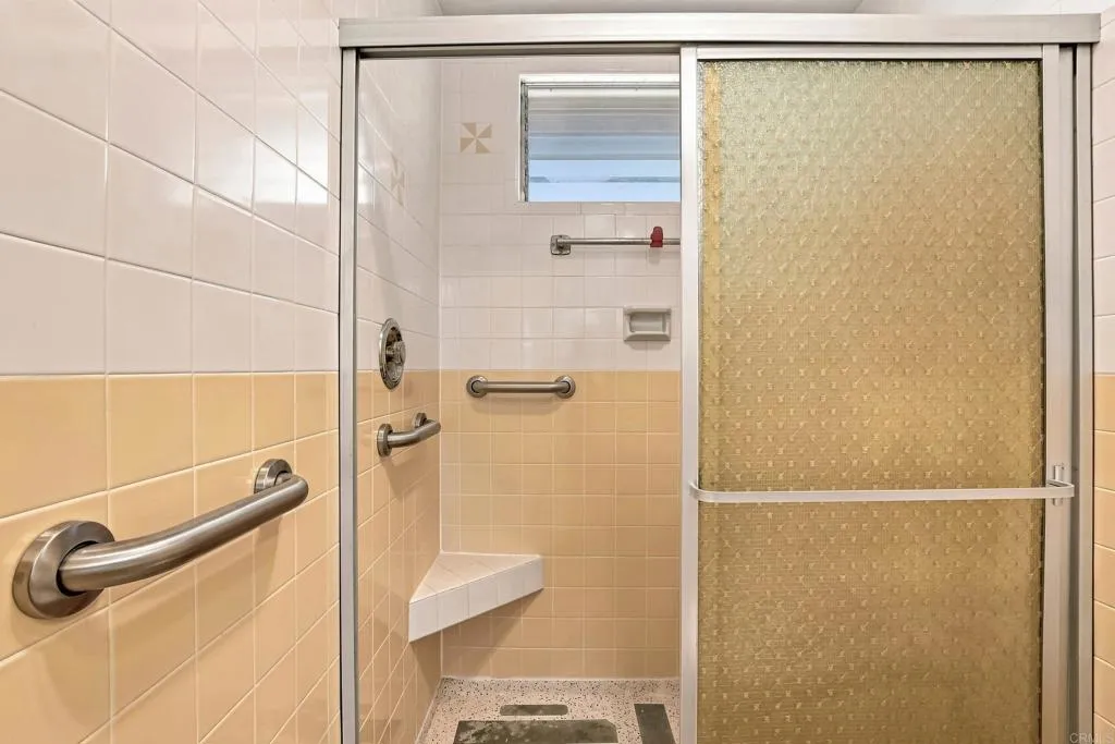 https://cdn.realtyfeed.com/cdn/127/306801785/85df005d8169bb690ba84d2c1e77387a.webp