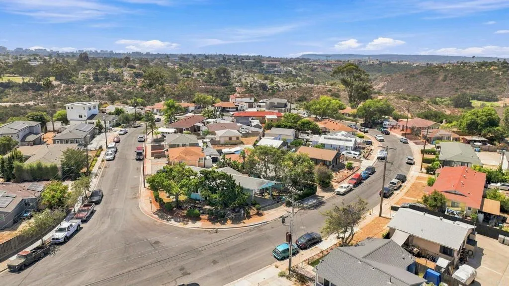 https://cdn.realtyfeed.com/cdn/127/306801785/dd9e1eb96e241c51d339834d6a15c88a.webp