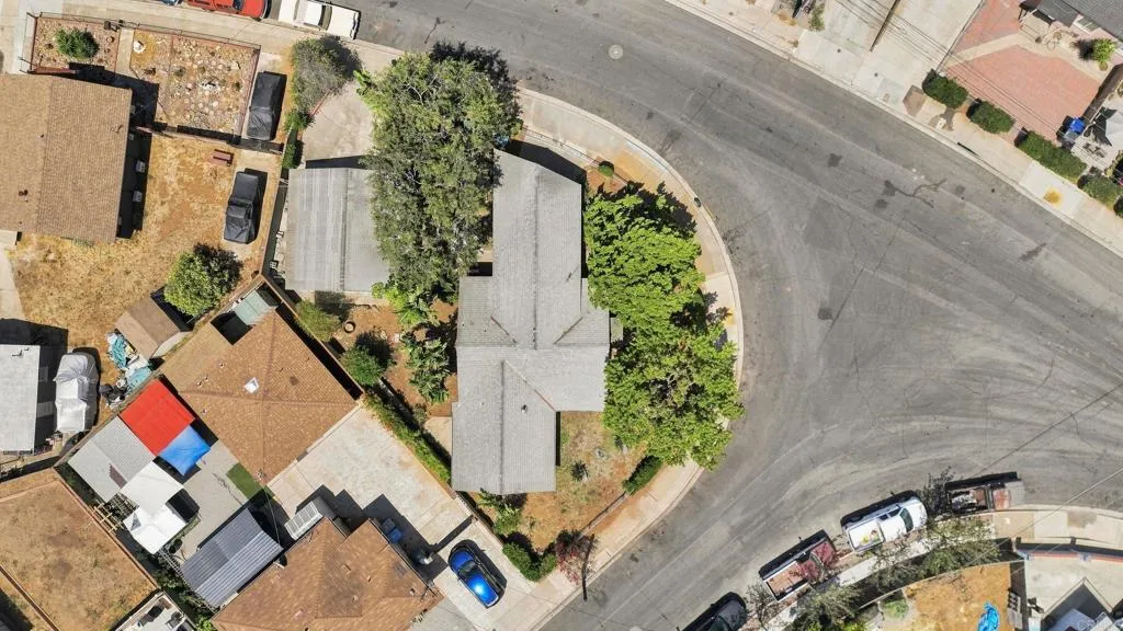 https://cdn.realtyfeed.com/cdn/127/306801785/f0a0473accb2b5e76a64ab89082397b5.webp