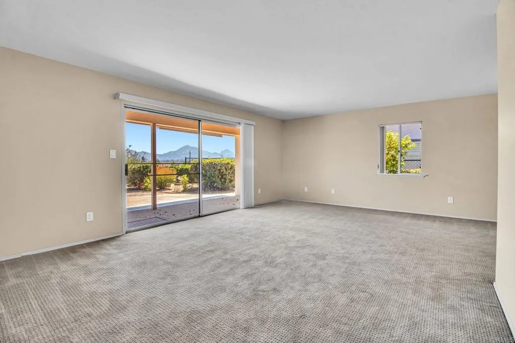https://cdn.realtyfeed.com/cdn/127/306801789/4add9b829ea21b69e69bfd9b7c19266a.webp