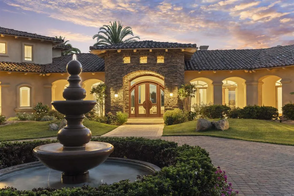 6868 Spyglass Lane, Rancho Santa Fe, CA 92067 - Main photo, Rancho Santa Fe, CA