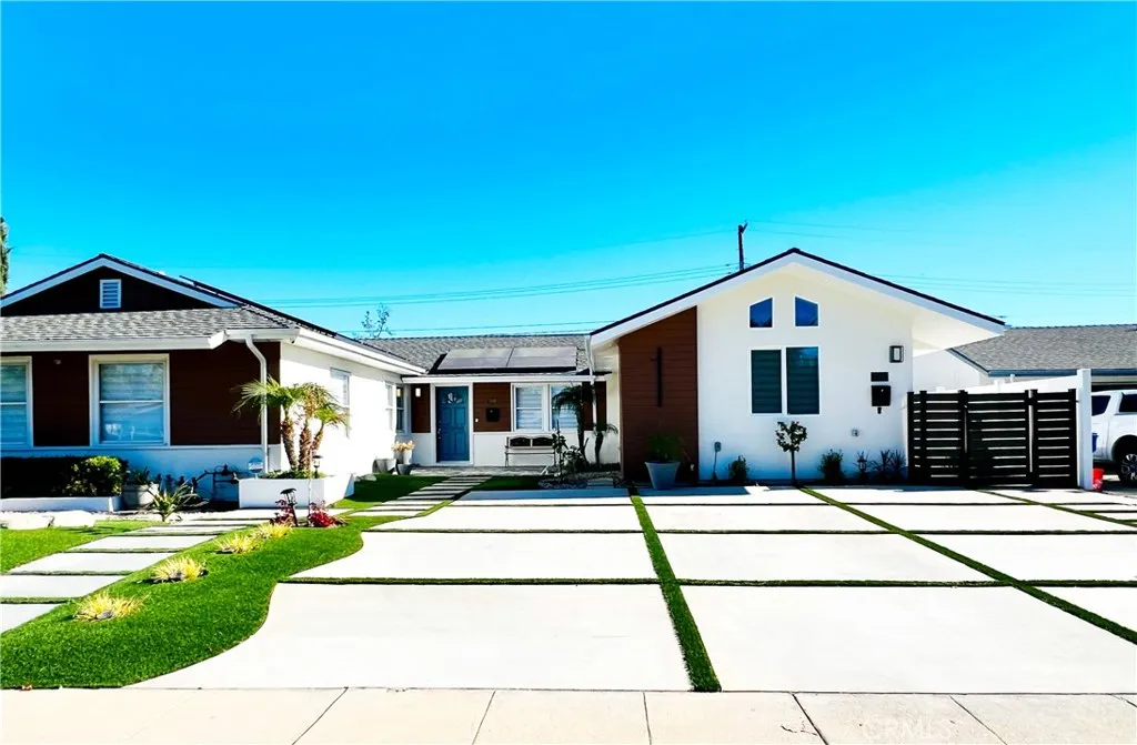 West Hills, CA 91307