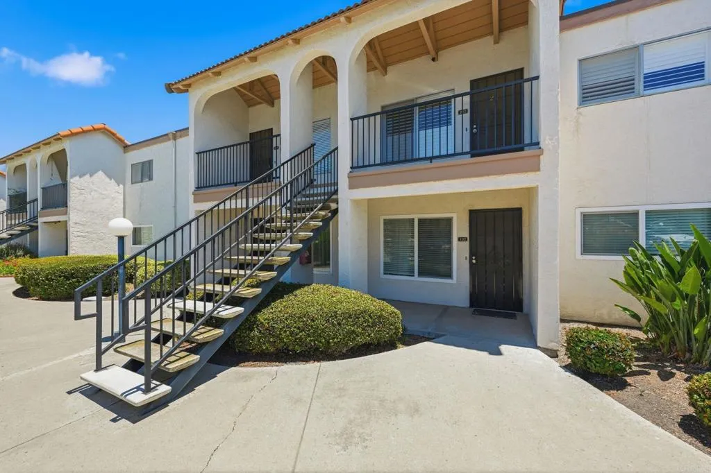 204 Candice Place, Vista, CA 92083 - Main photo, Vista, CA