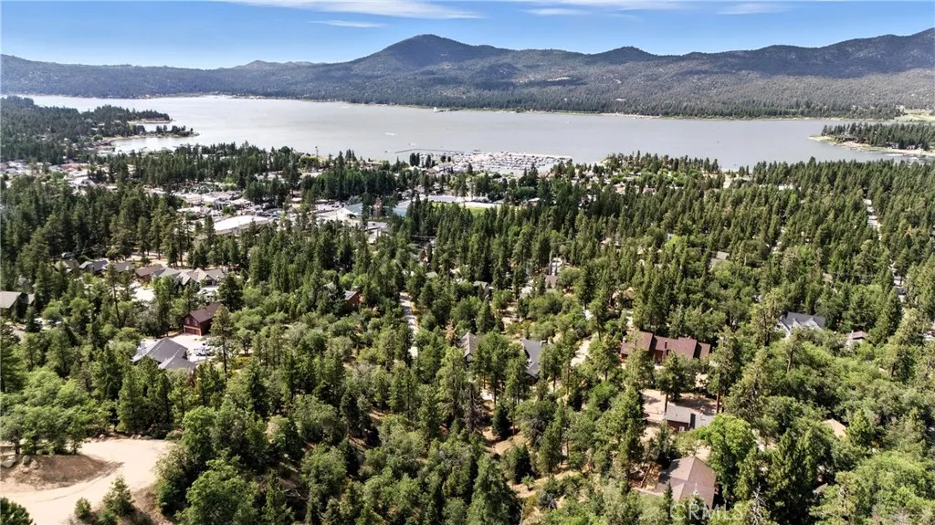 Big Bear Lake, CA 92315