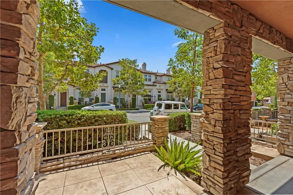Claremont, CA 91711