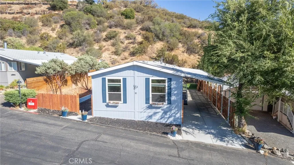 https://cdn.realtyfeed.com/cdn/127/306802049/1dc960bc1e622cb7905abceab80b1718.webp