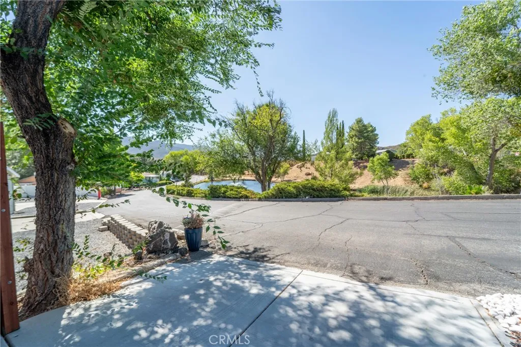 https://cdn.realtyfeed.com/cdn/127/306802049/3094644917f13375402615a23af452ff.webp