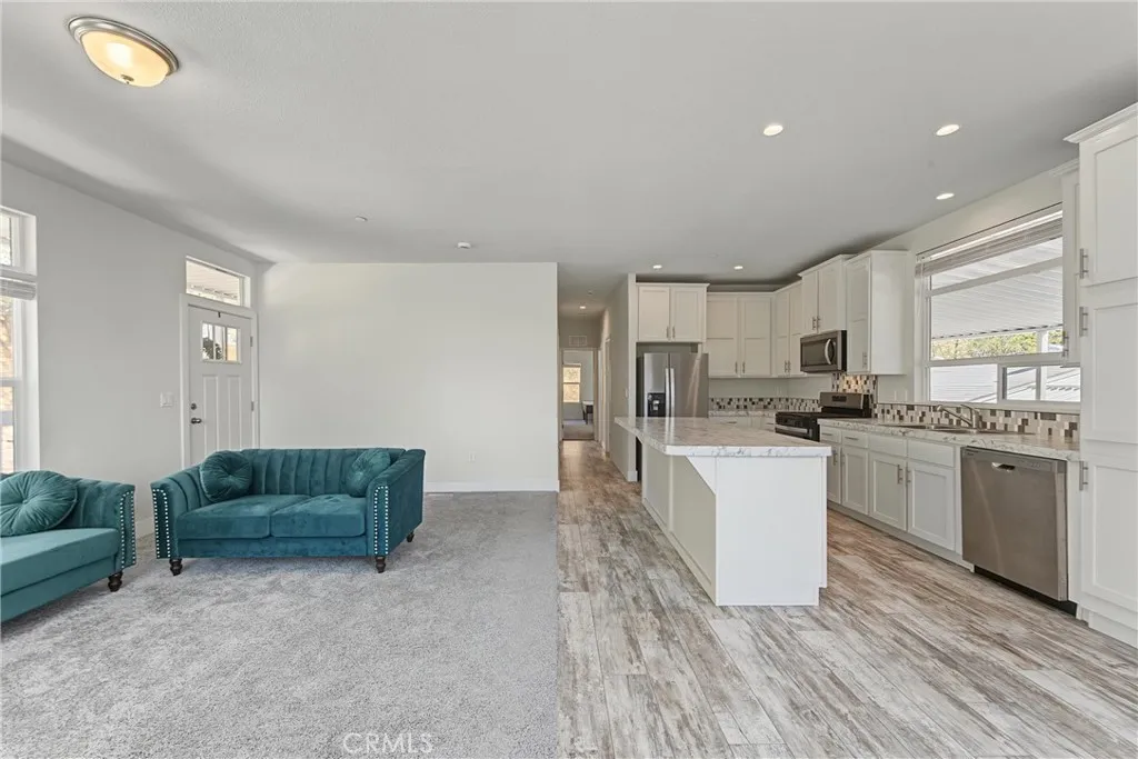 https://cdn.realtyfeed.com/cdn/127/306802049/4511dce48e446a7a2d22d5336b7cb172.webp