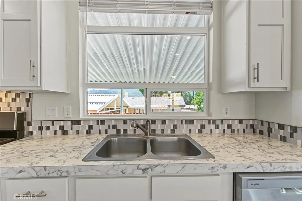https://cdn.realtyfeed.com/cdn/127/306802049/49473861b88b5e076a9468bc6d815691.webp