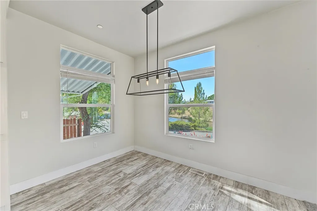 https://cdn.realtyfeed.com/cdn/127/306802049/5918d57088cf36b14b23ac9243b87b8f.webp