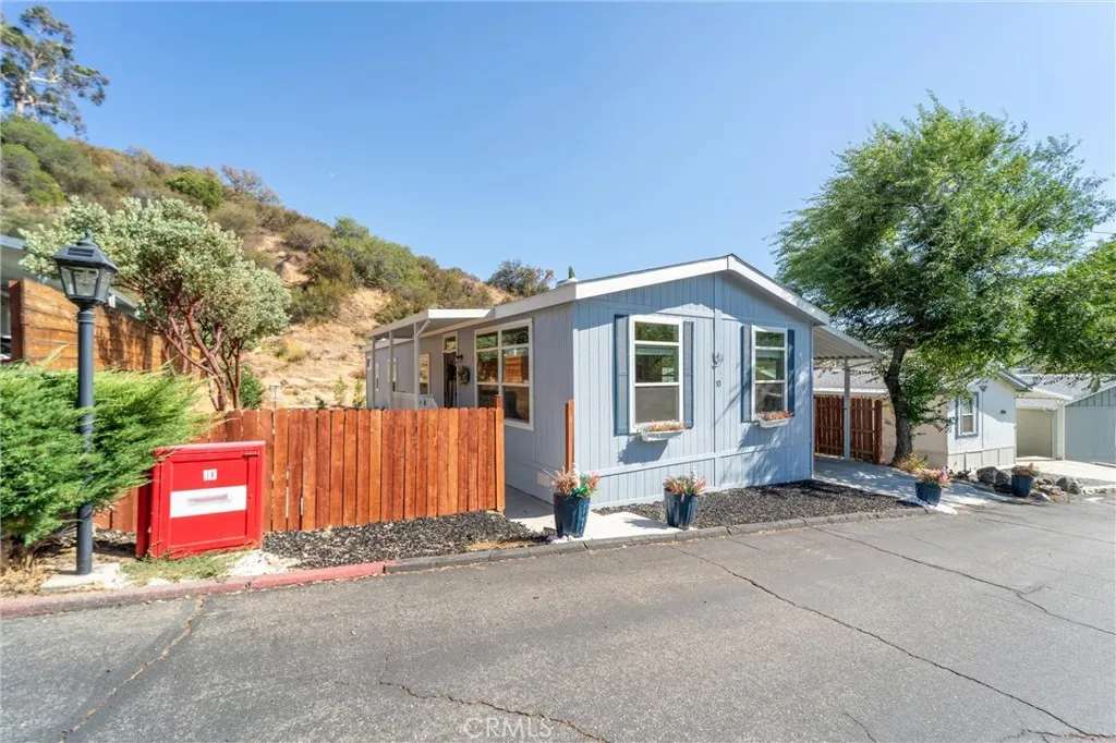 https://cdn.realtyfeed.com/cdn/127/306802049/84ce04bc6d31108cf039c54d8678f446.webp