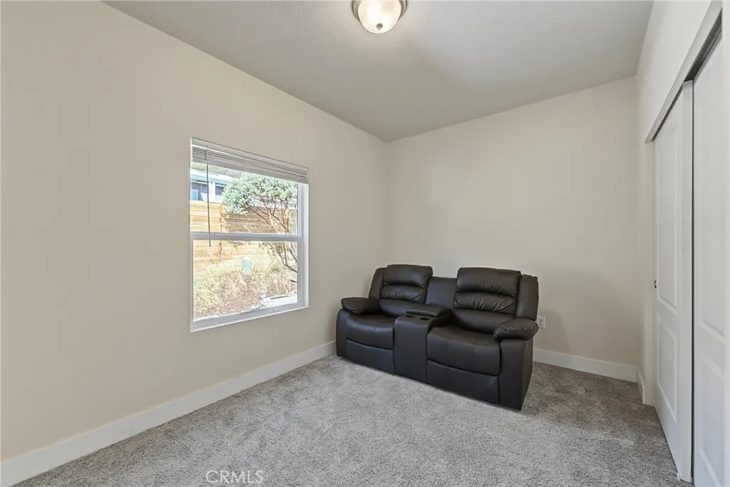 https://cdn.realtyfeed.com/cdn/127/306802049/db50d86b50412552cd8d6c15a9610672.webp