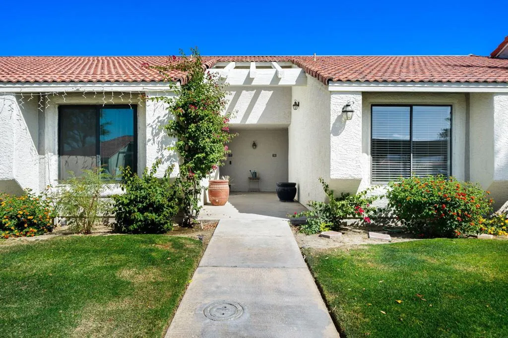 Palm Desert, CA 92211