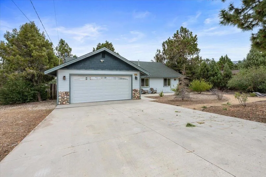Sugarloaf, CA 92386