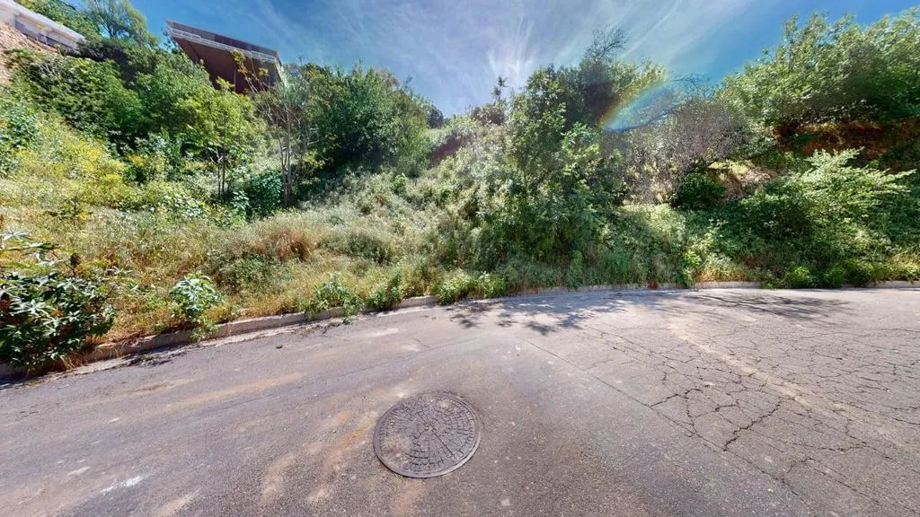 Sherman Oaks, CA 91423