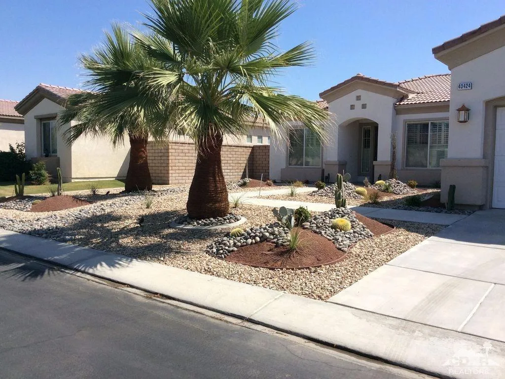 La Quinta, CA 92253